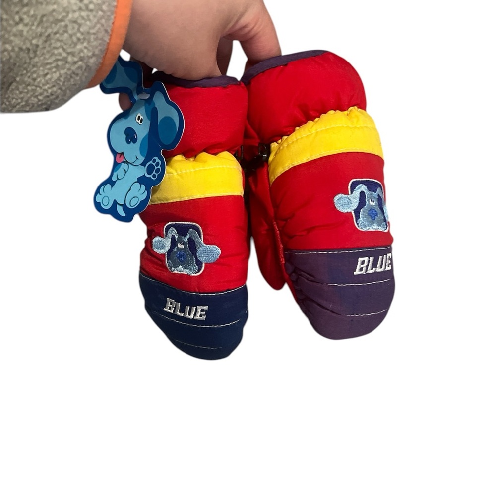 Blues clues nick jr slow gloves with tags - one discolored mitten review photo